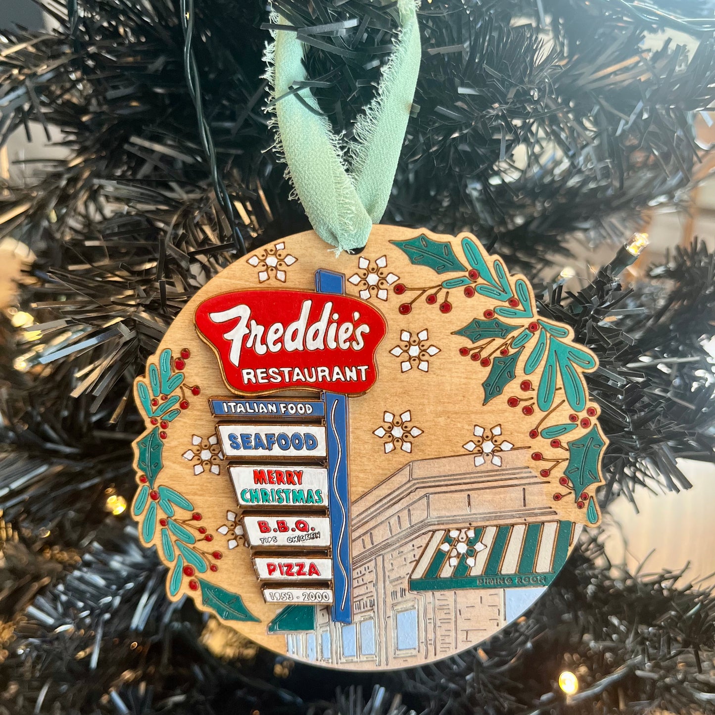 Freddies Vintage Ornament