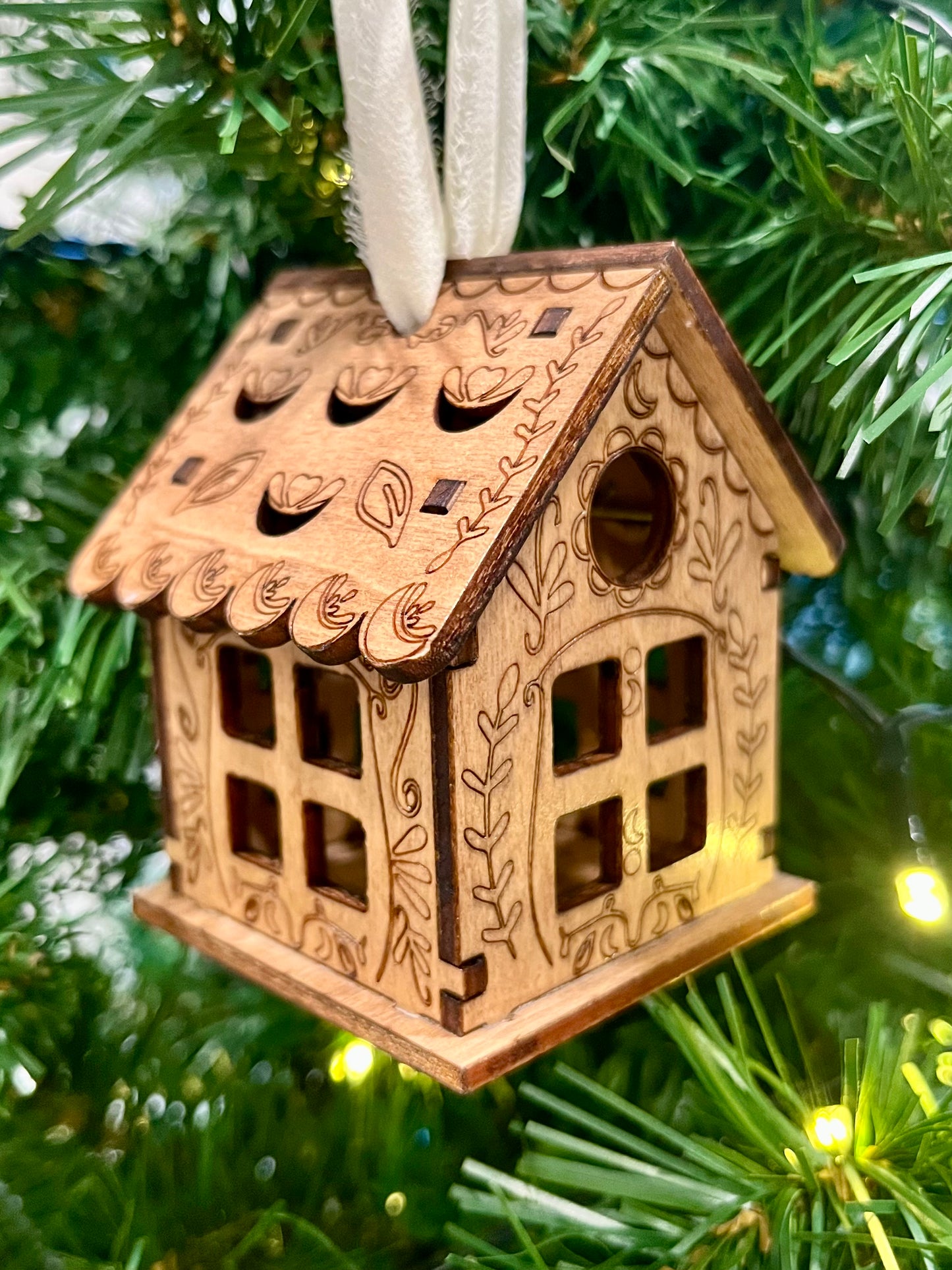 Mini Gingerbread House Hanger Made to Order Only